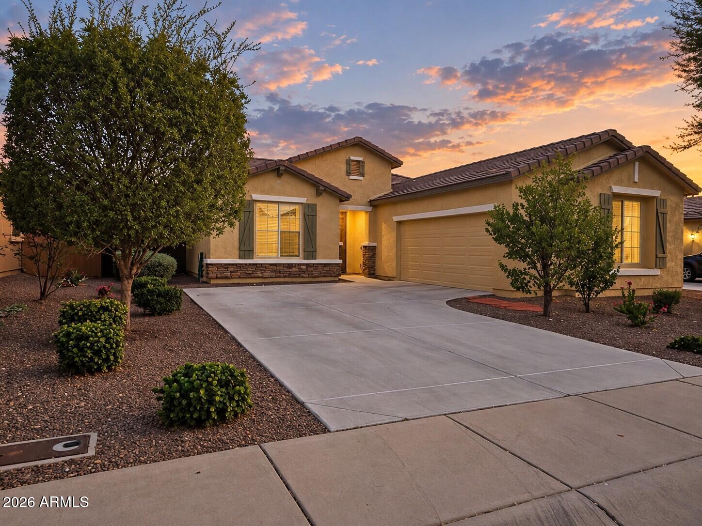 25952 W BURNETT Road