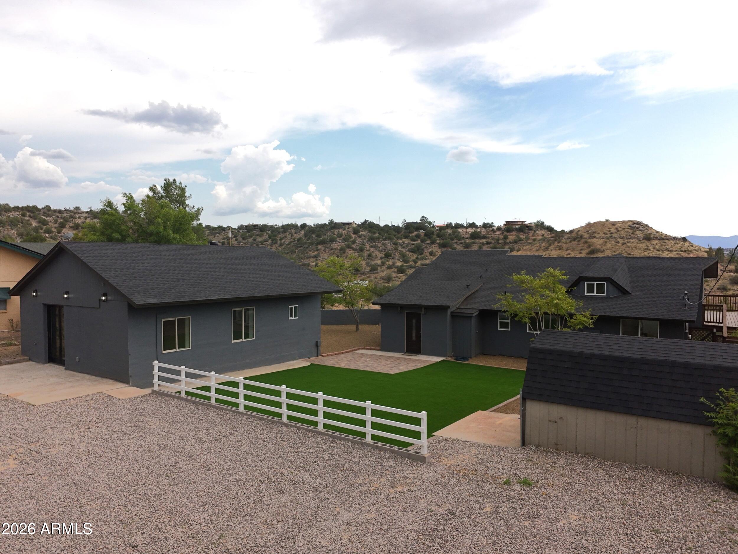 4455 E NAVAJO Lane