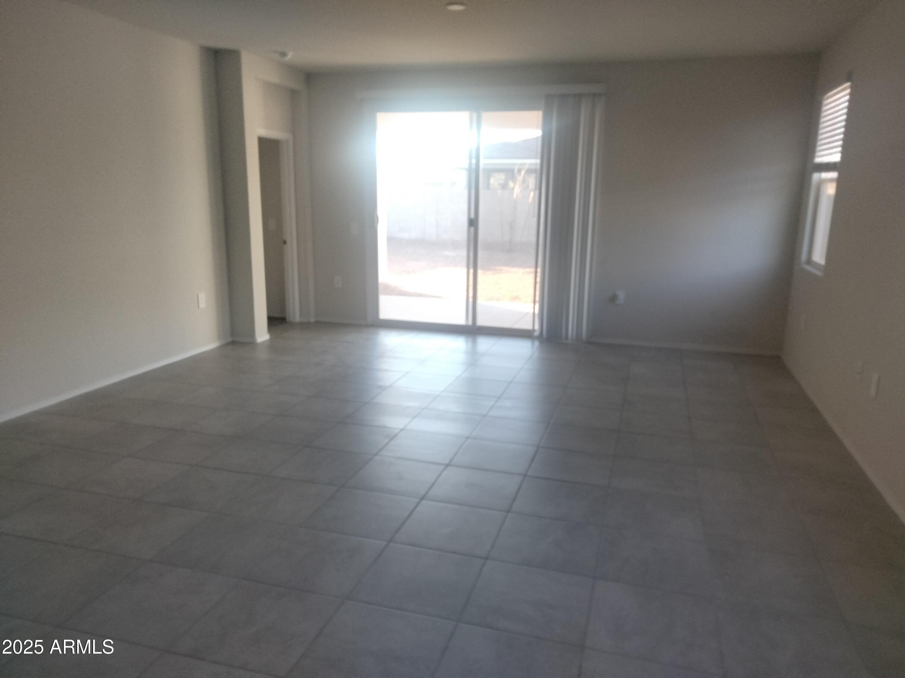 36063 W SAN ALVAREZ Avenue