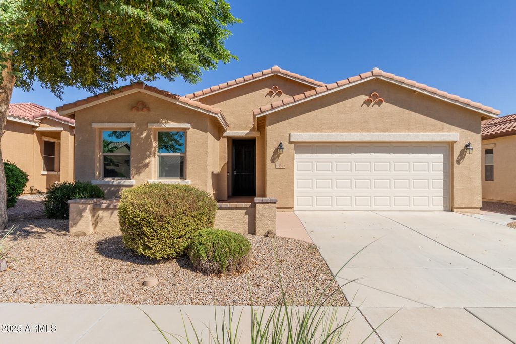 Photo of 254 N Monterey Court, Casa Grande, AZ 85194 (MLS # 6926288)