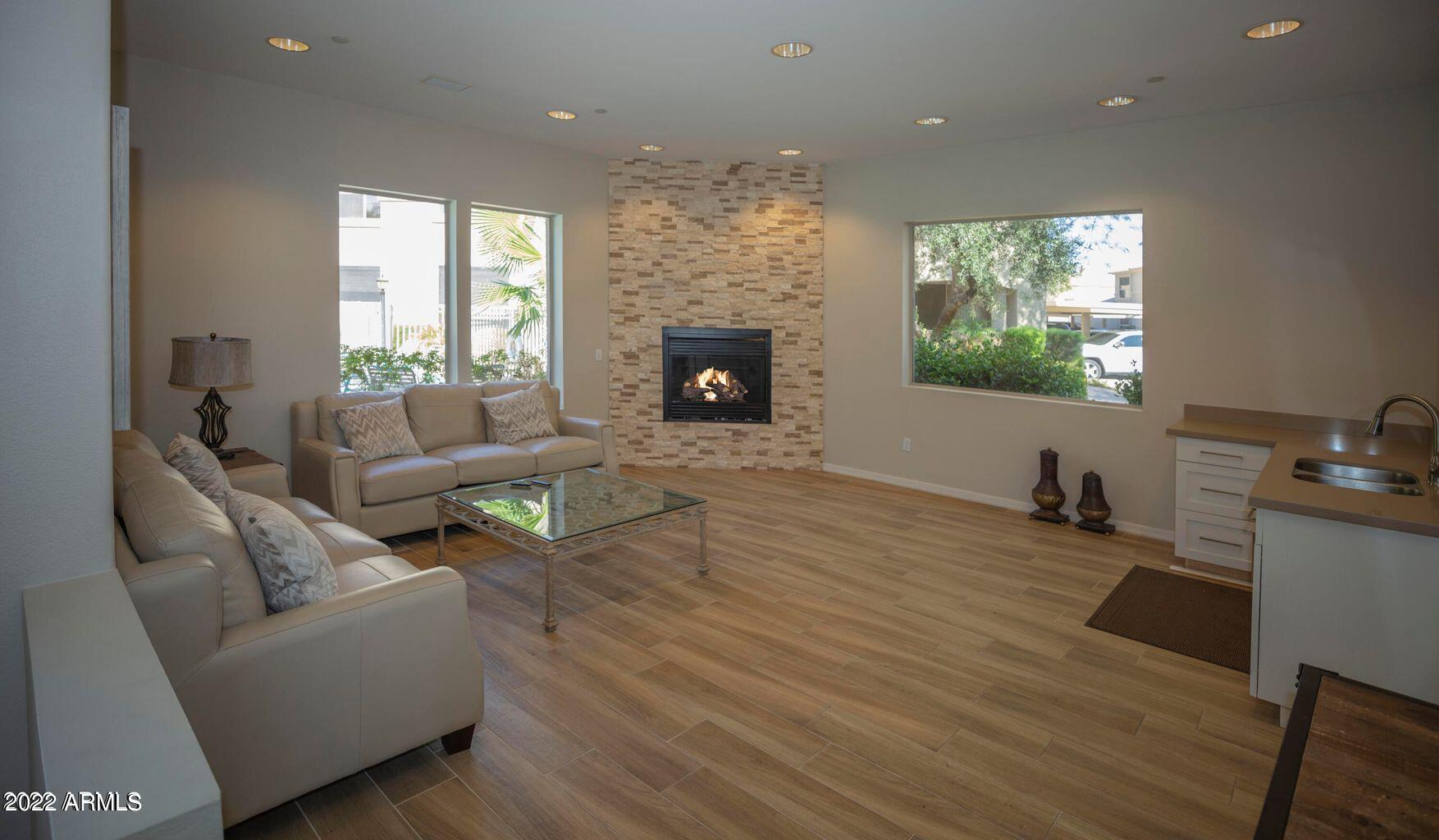 9550 E THUNDERBIRD Road 151