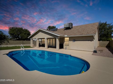 1443 E WICKIEUP Lane Phoenix AZ 85024