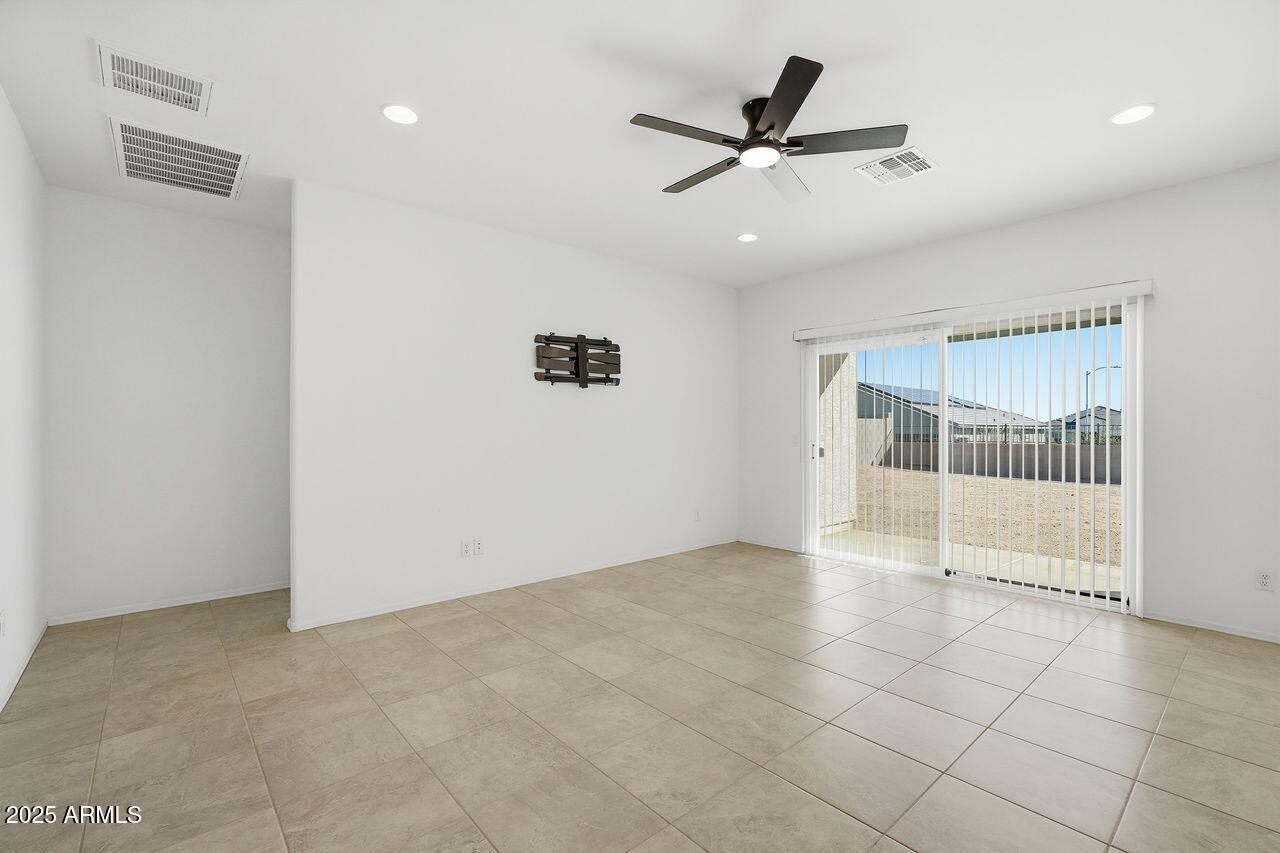 1139 W SAND CANYON Court