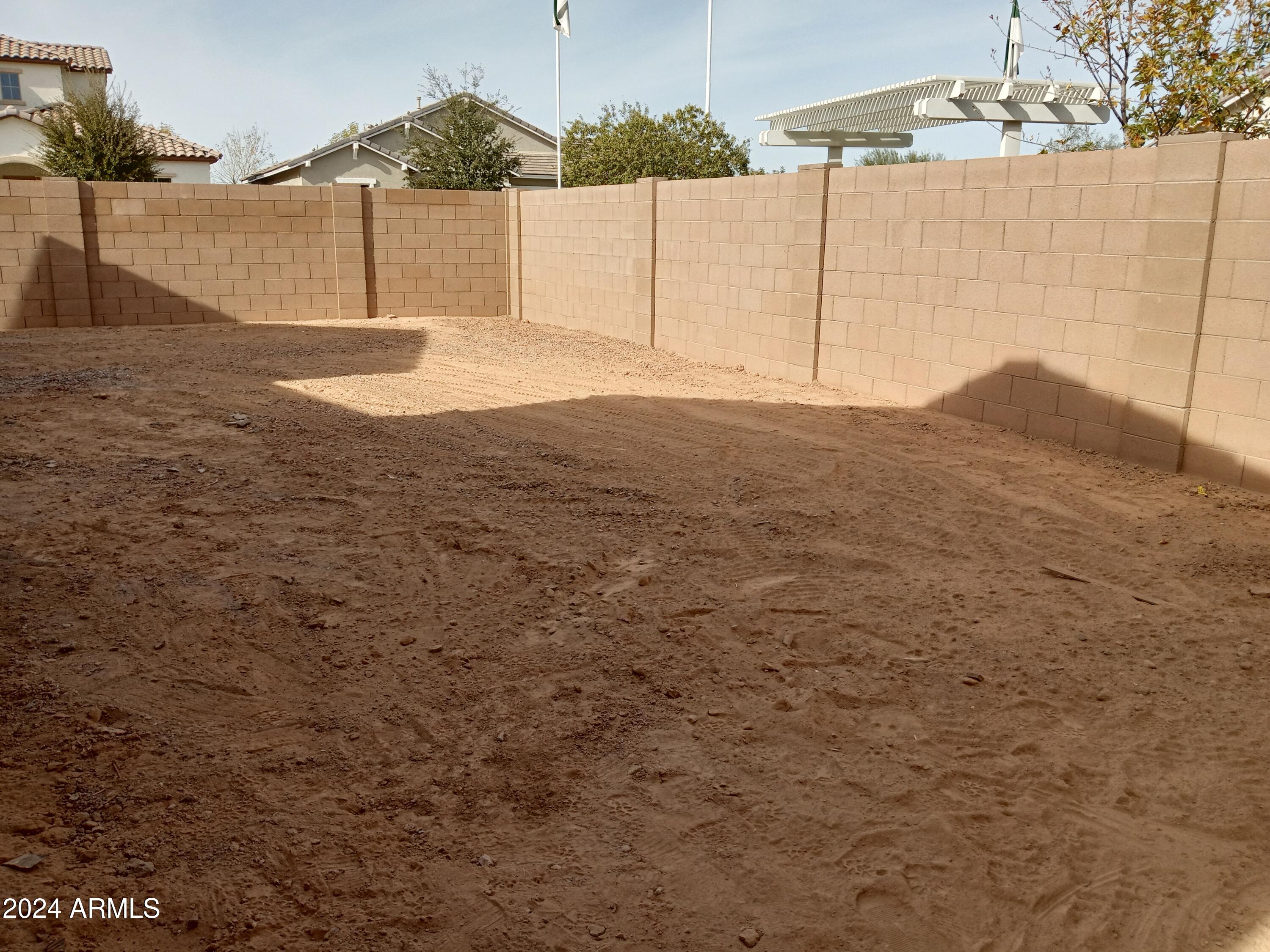 21018 E CALLE LUNA Court