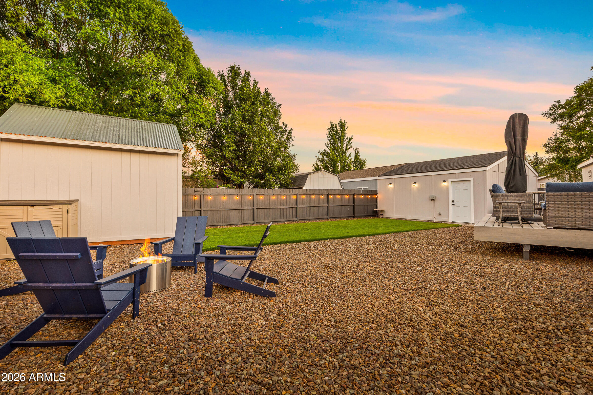 1760 W Tanner Way