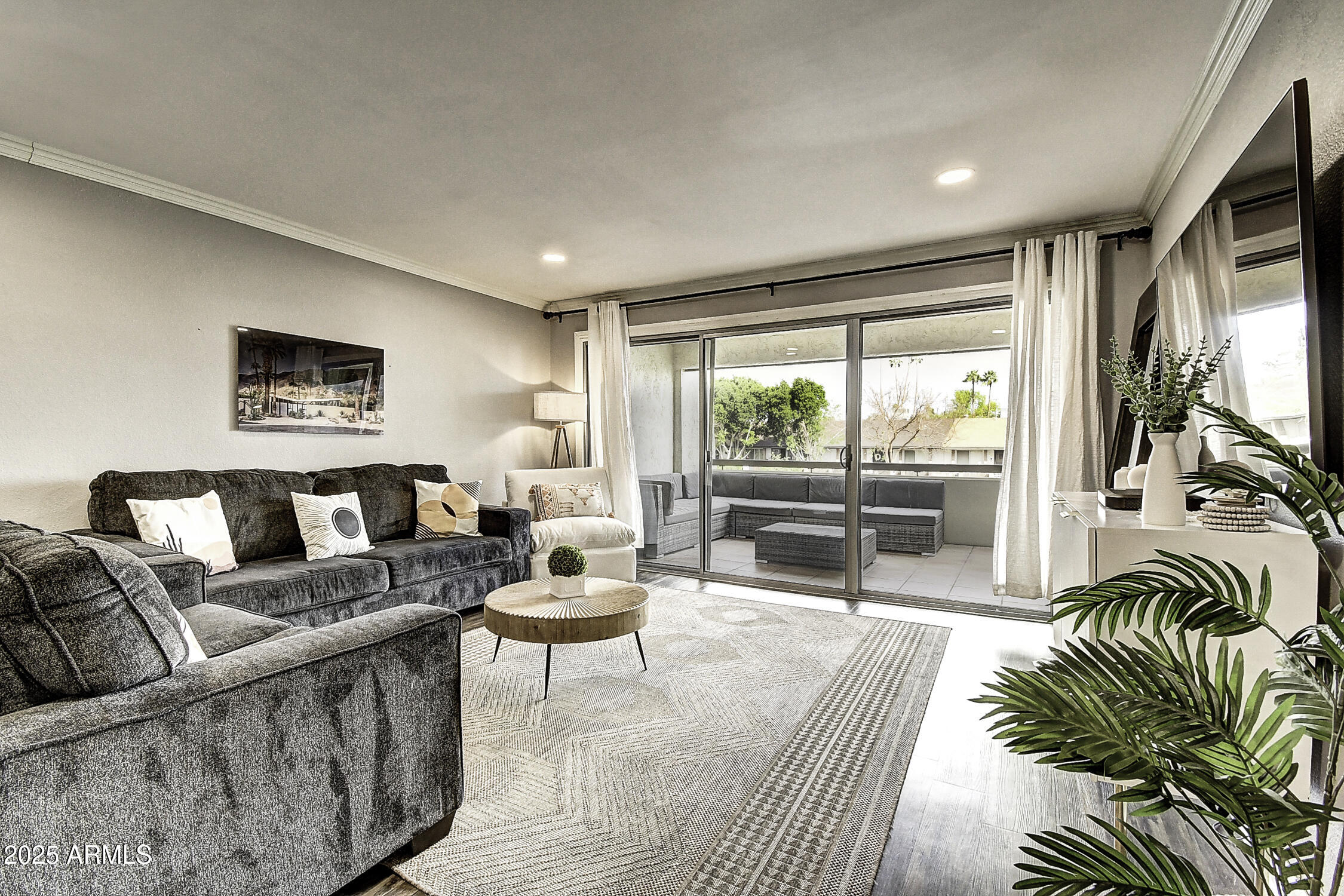 7625 E CAMELBACK Road B203