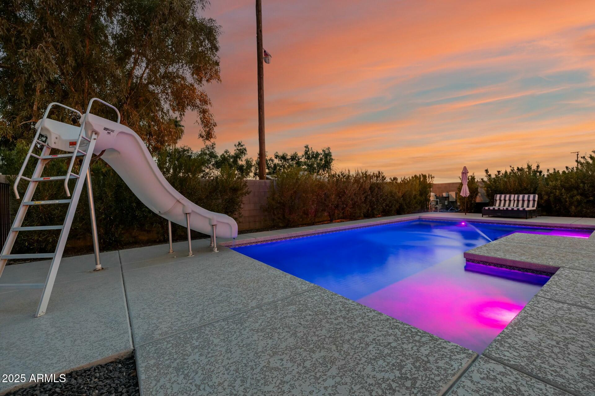 1265 E LA FORTUNA Court