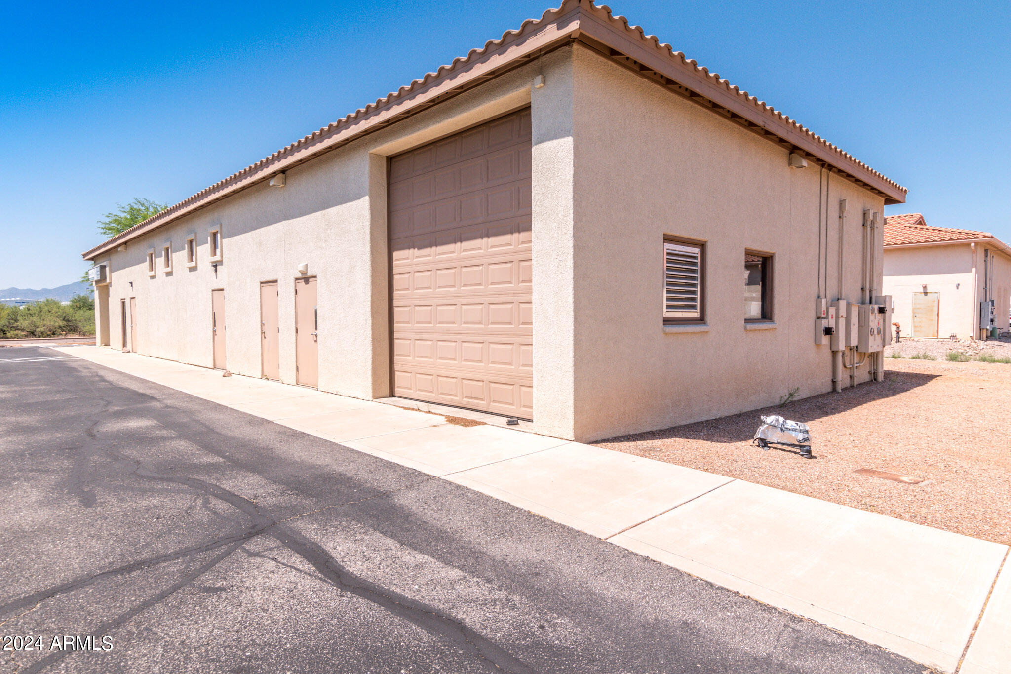 4655 N COMMERCE Drive A