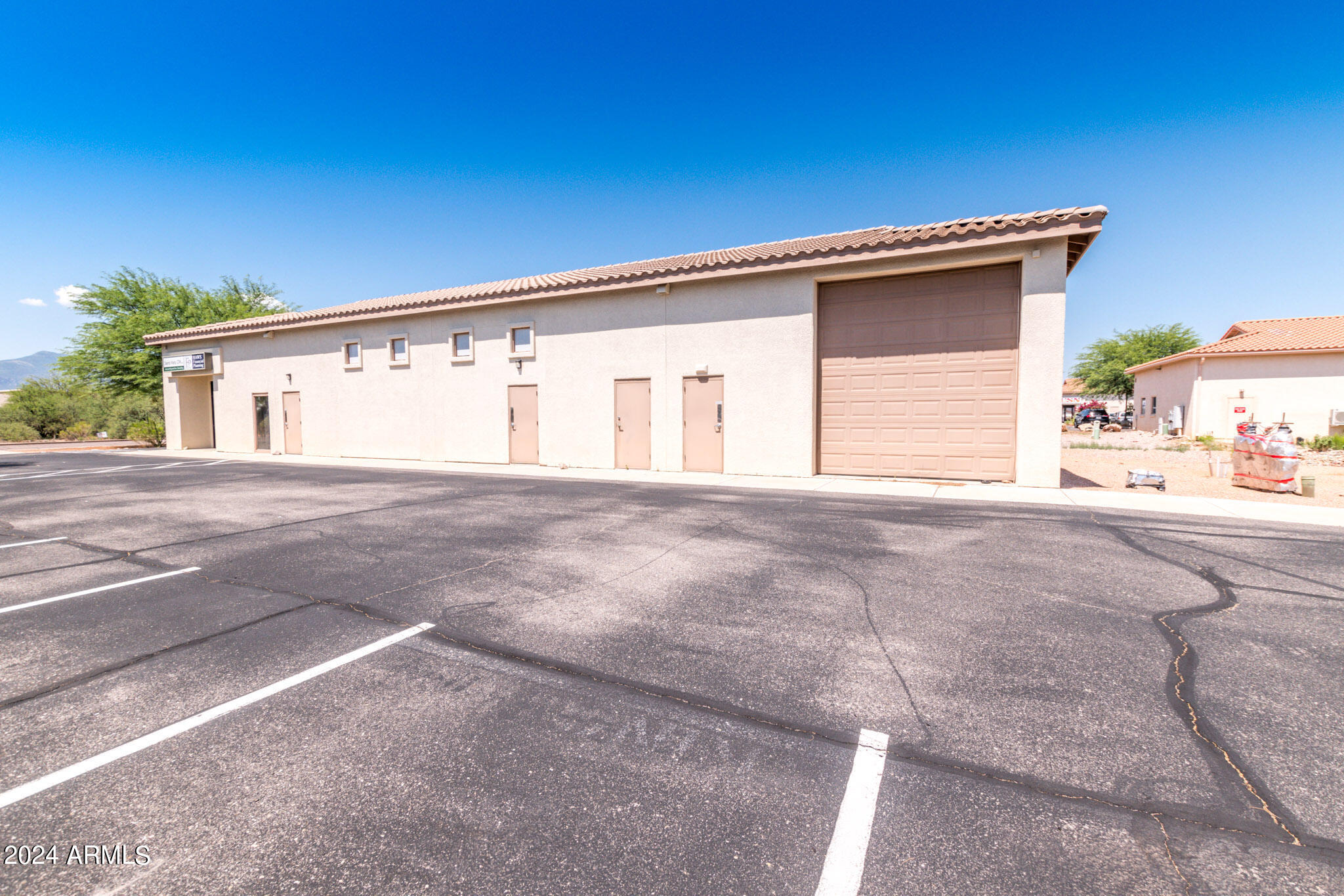 4655 N COMMERCE Drive A