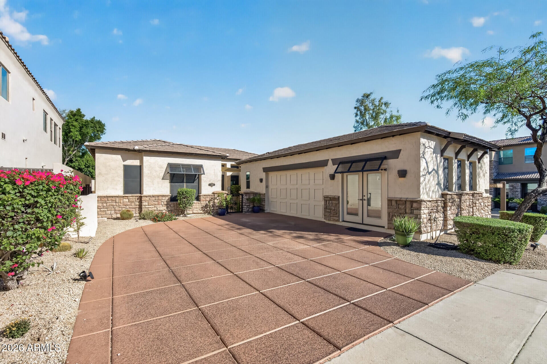 11419 N 12th Place