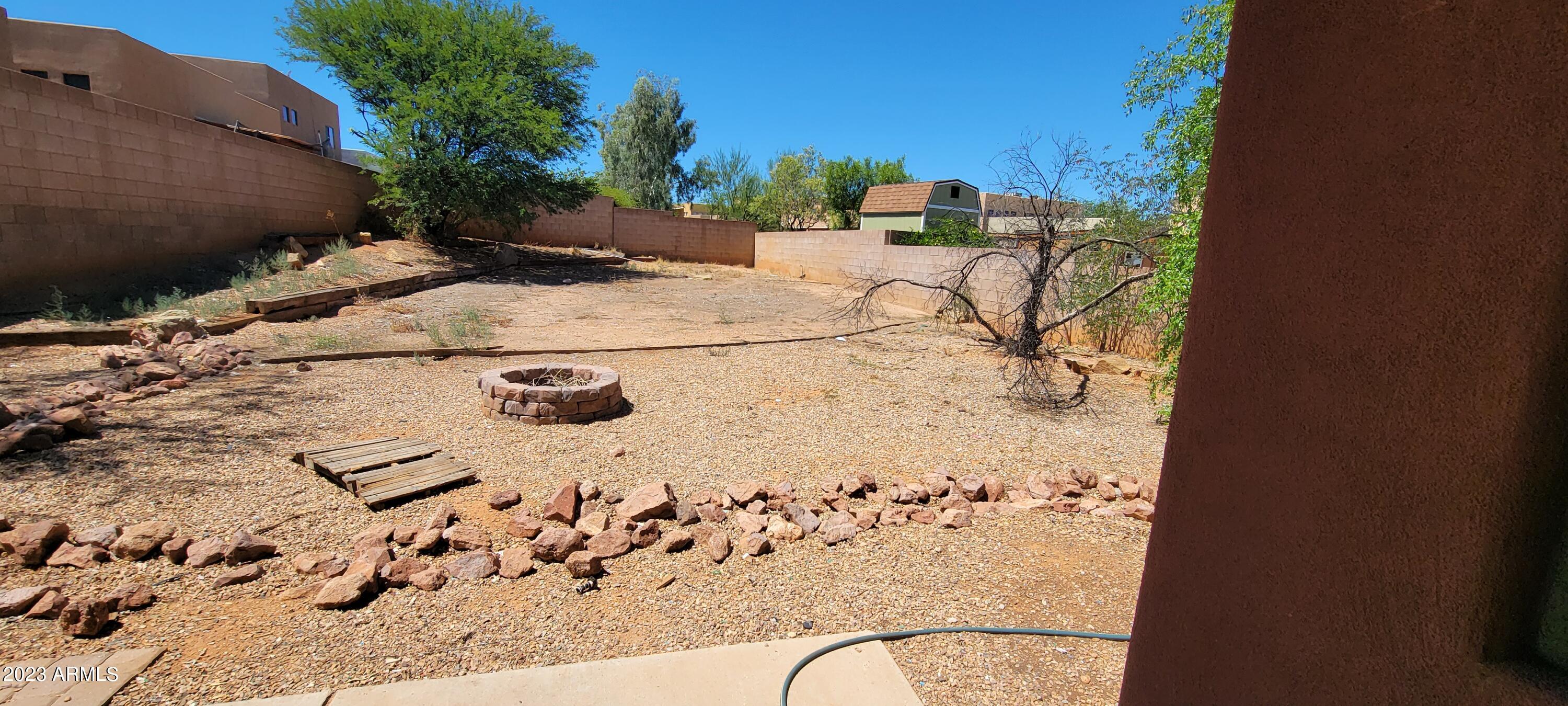 THE LEGENDS AT VALIENTE - Residential