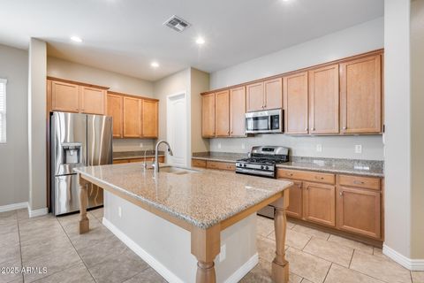 4630 E NAVIGATOR Lane Phoenix AZ 85050