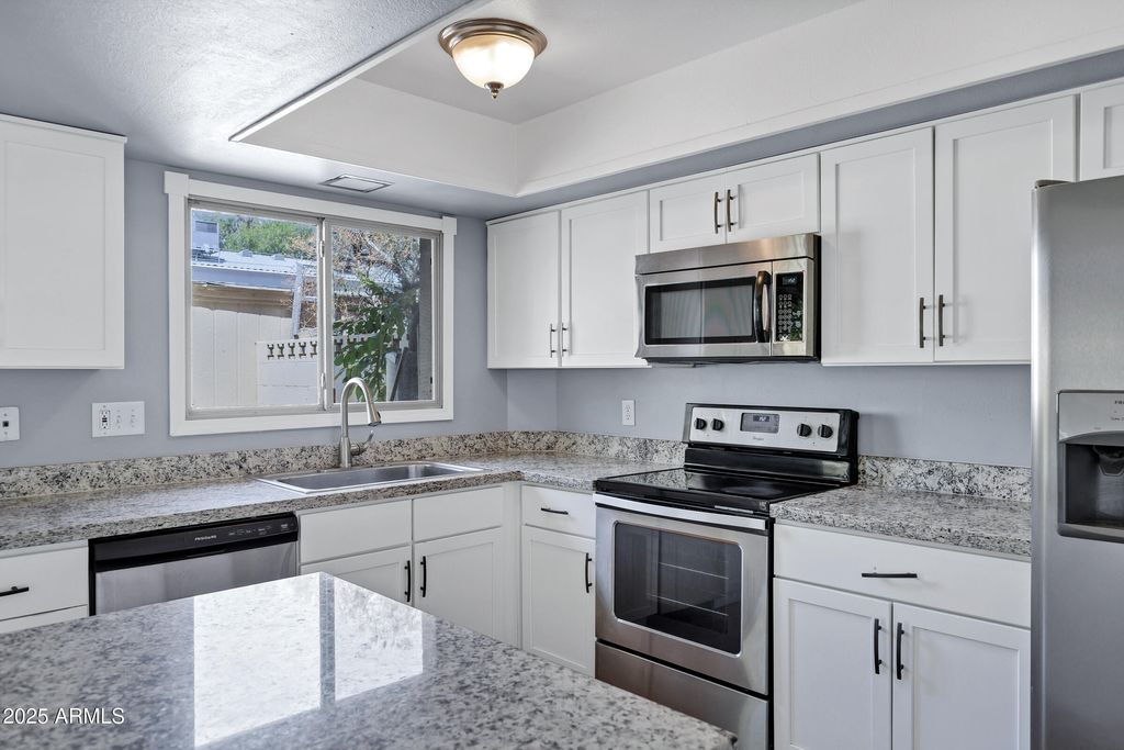 Photo of 14 E Hermosa Drive, Tempe, AZ 85282 (MLS # 6909649)