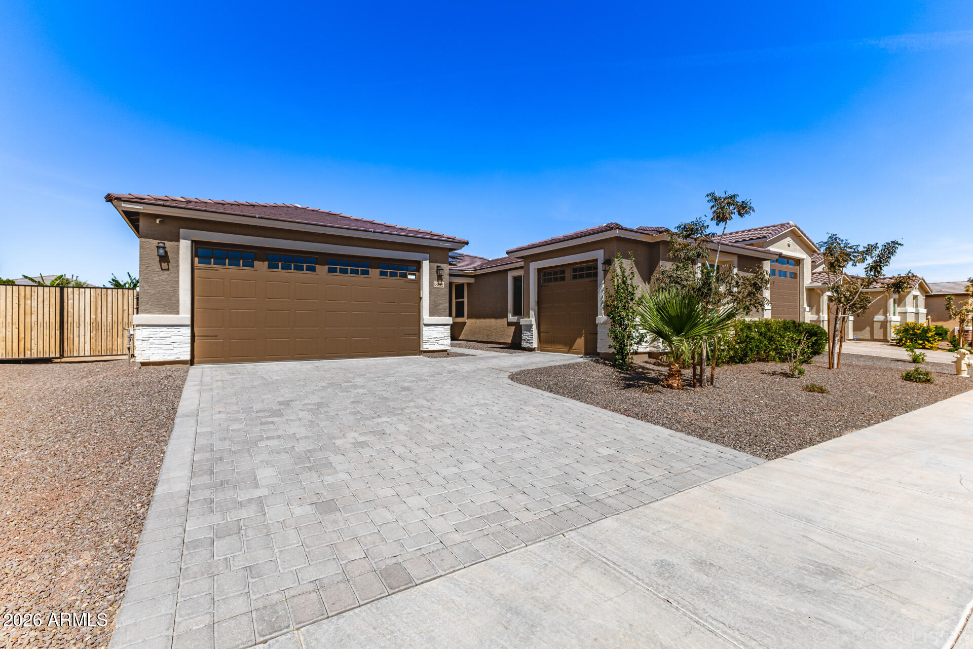 18612 W BUTLER Drive