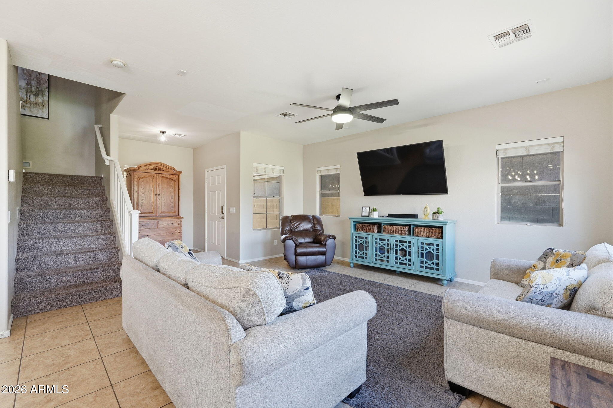 4294 E VELASCO Street