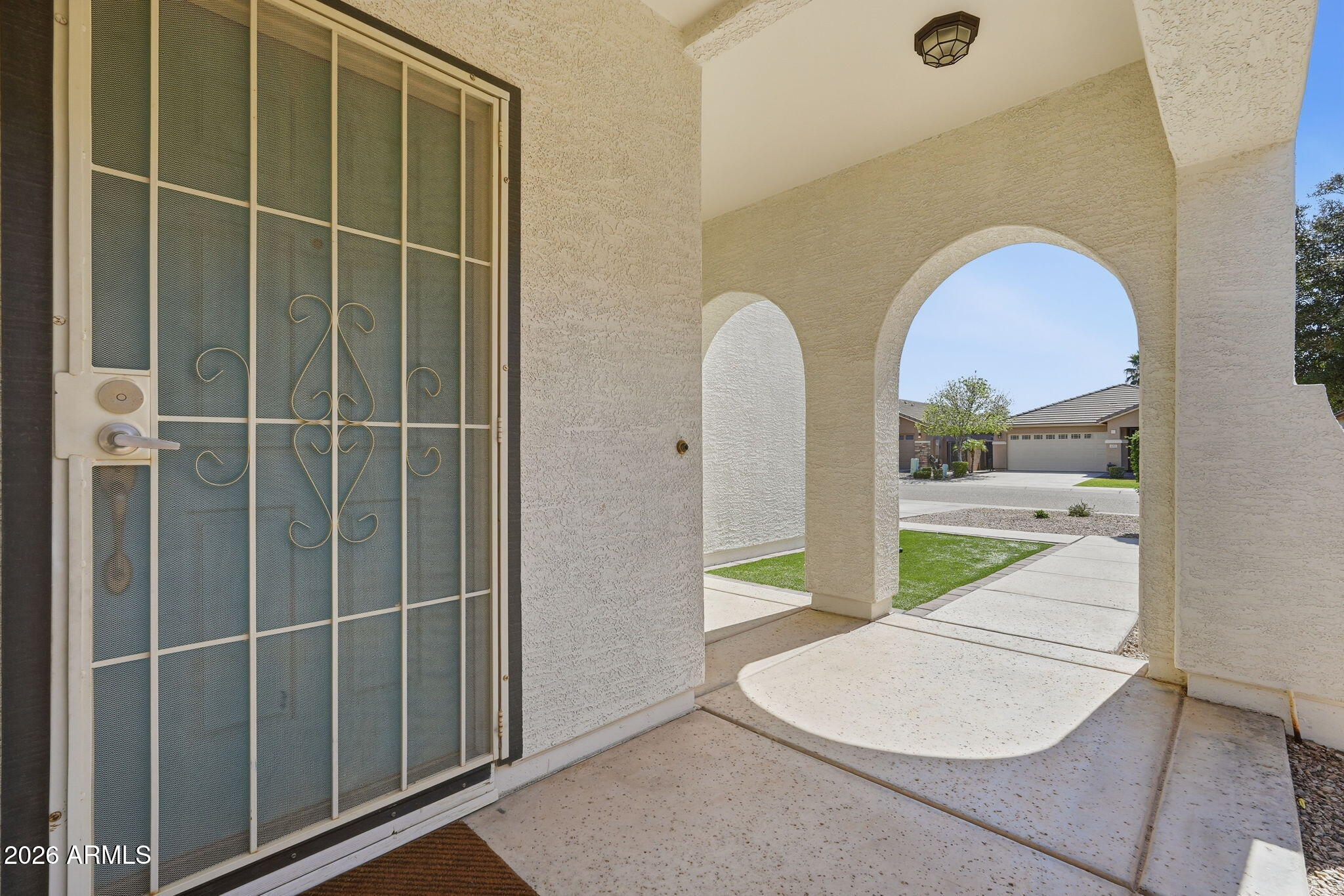 4294 E VELASCO Street