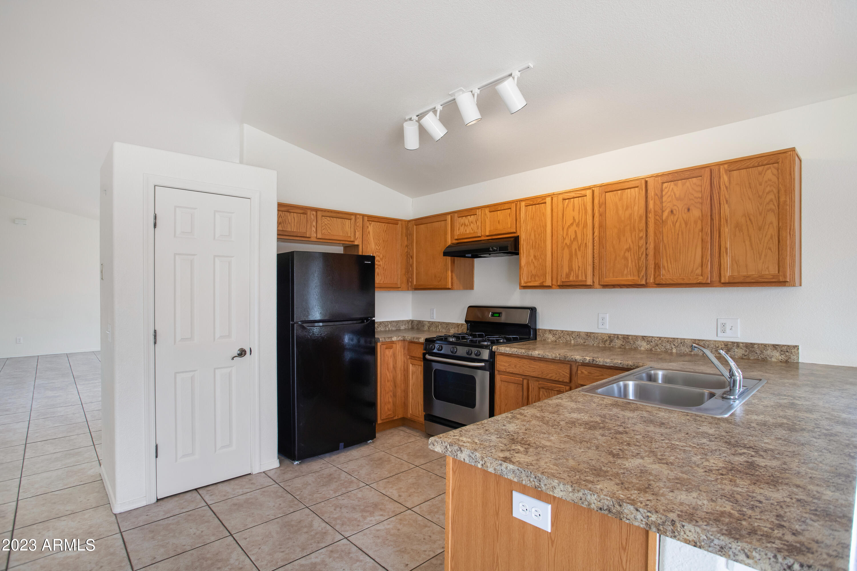 CHAPARRAL VILLAGE NORTH PHASE 3 - Residential