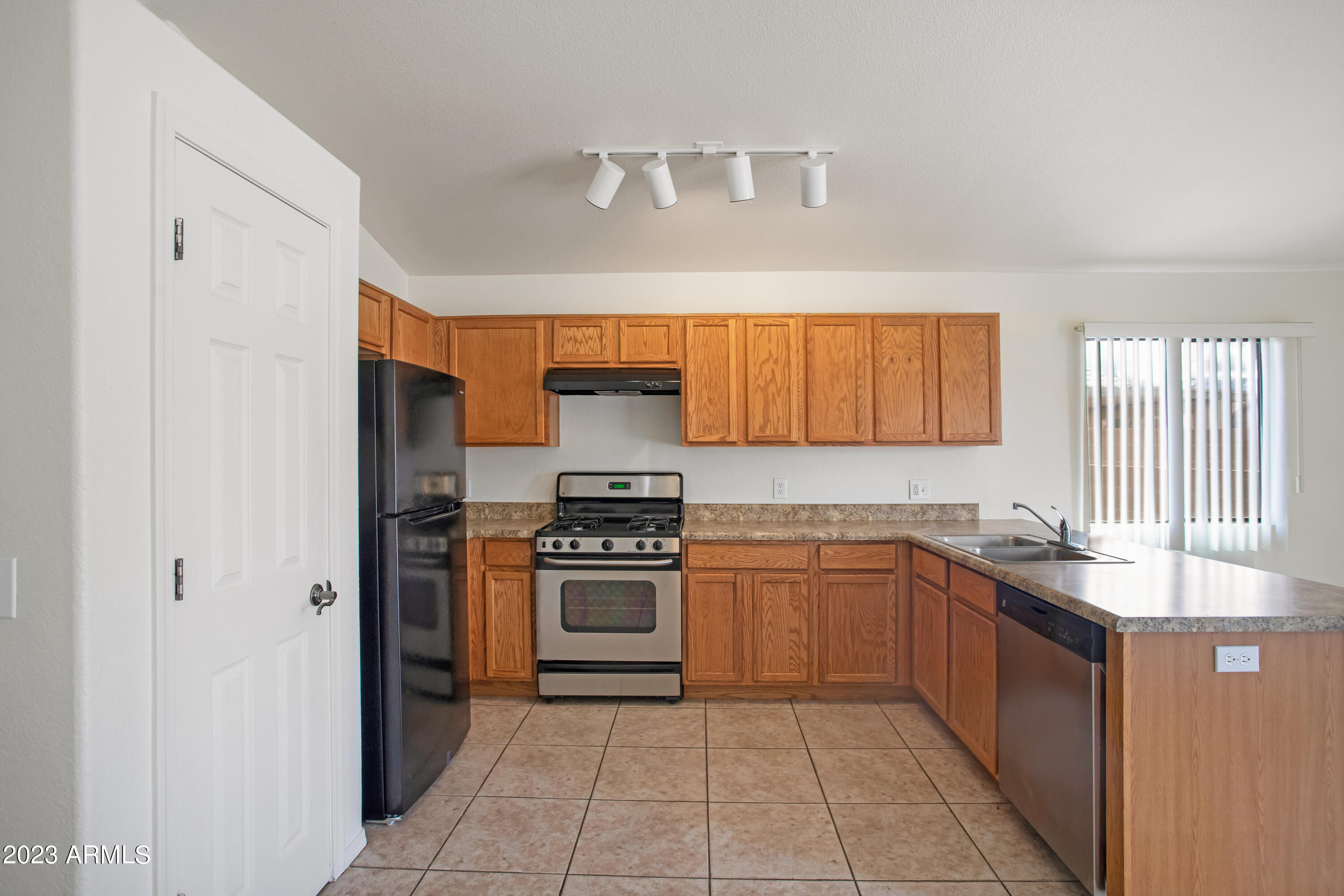CHAPARRAL VILLAGE NORTH PHASE 3 - Residential