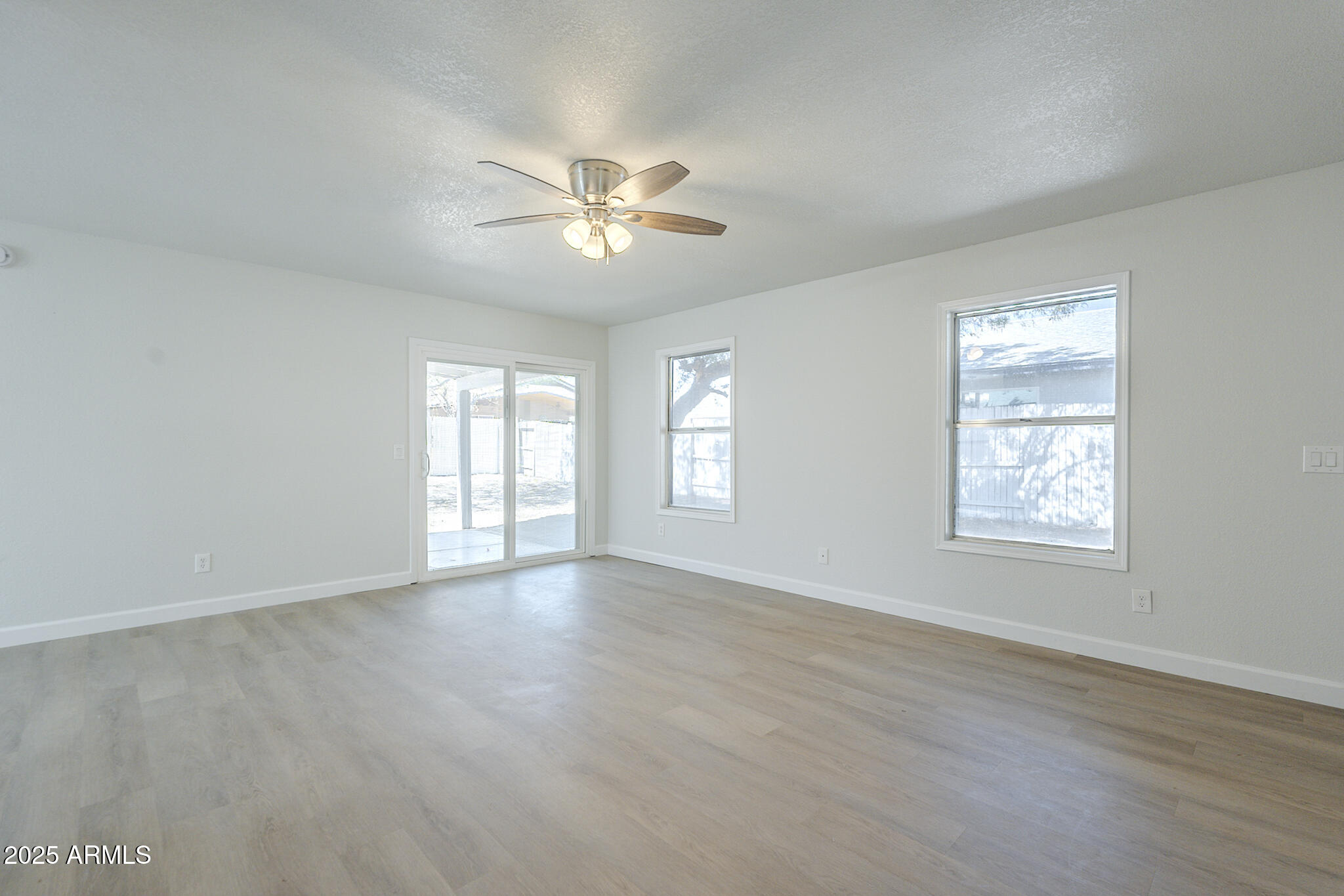 1450 E TOPEKA Drive