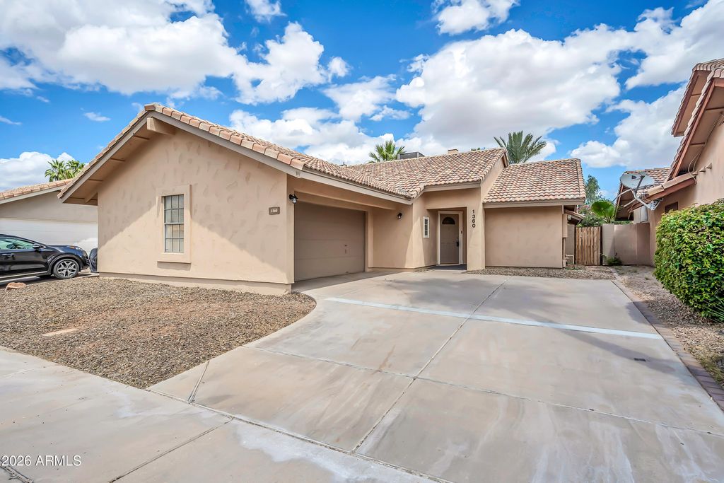 Photo of 1360 W Folley Street, Chandler, AZ 85224 (MLS # 7024149)