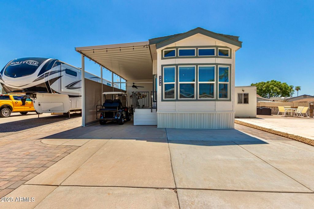 Photo of 1374 W Chesapeake Avenue, Apache Junction, AZ 85119 (MLS # 6913014)