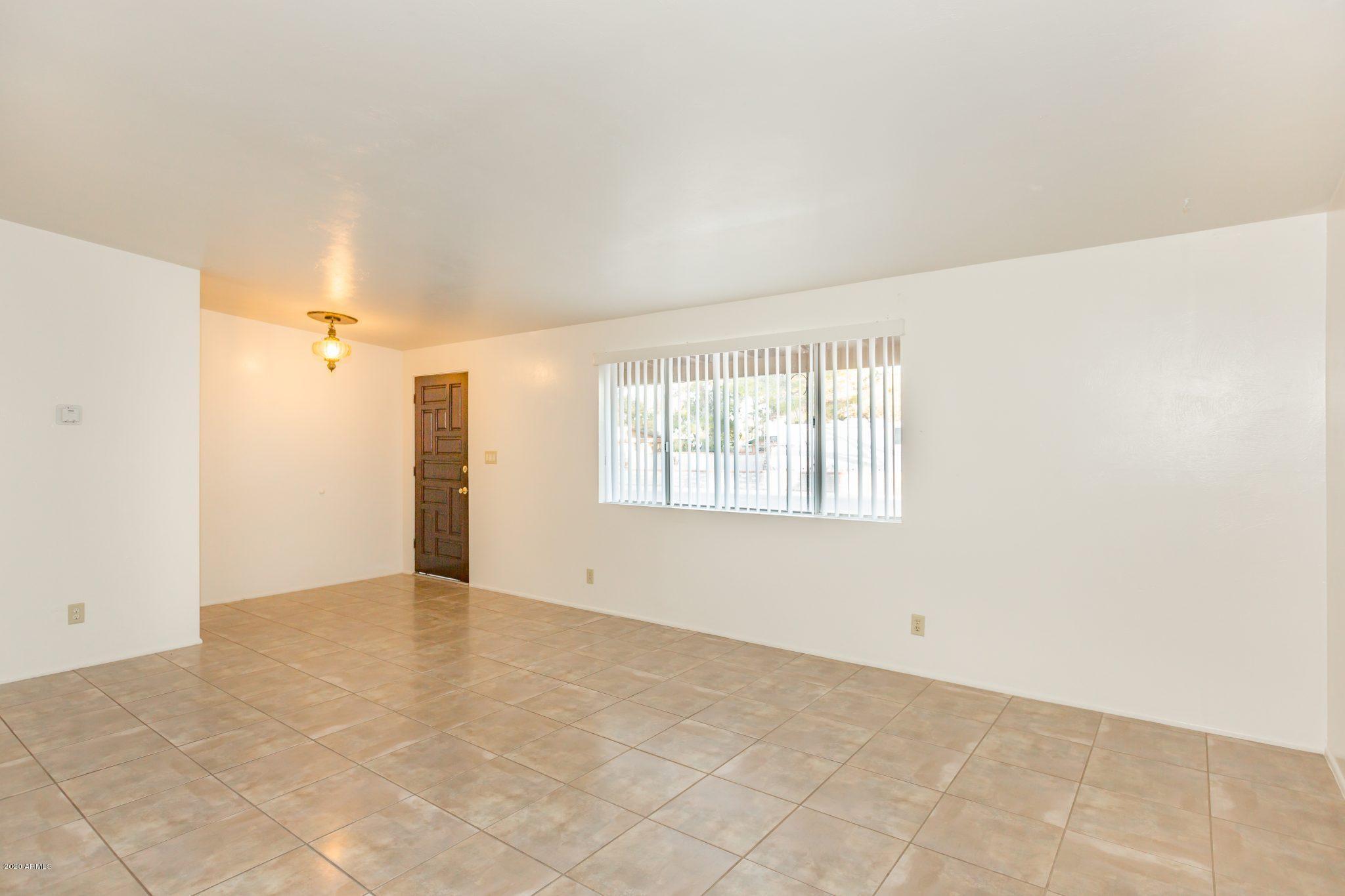 GARDEN CANYON HEIGHTS - Residential