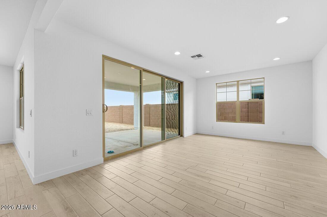 4744 E Serviceberry Lane