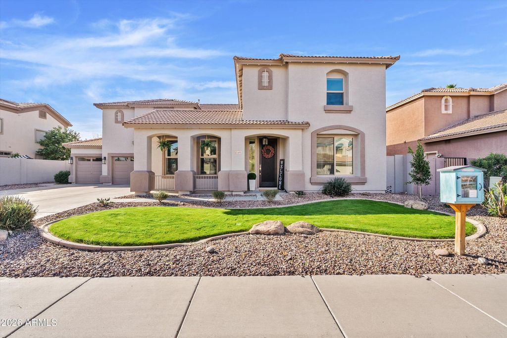 Photo of 1693 E Jade Place, Chandler, AZ 85286 (MLS # 6989347)