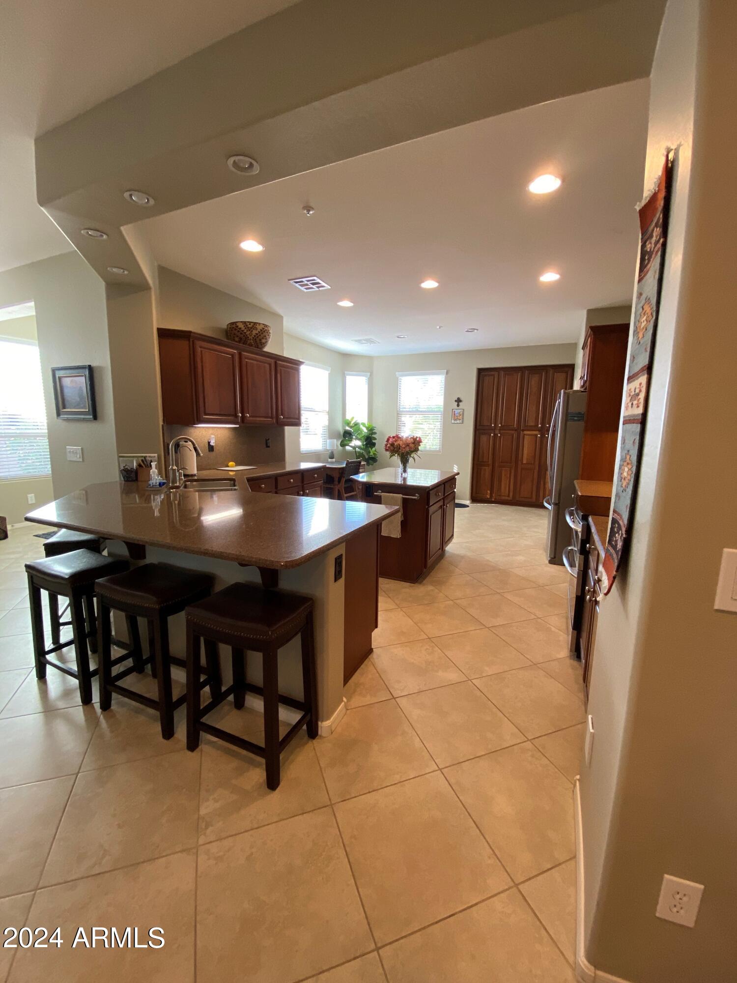 13075 W DESERT VISTA Trail