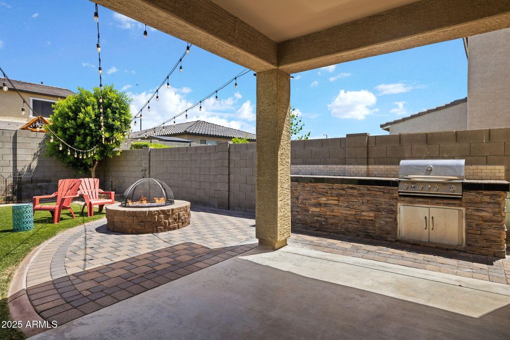 Photo of 18740 W San Juan Avenue, Litchfield Park, AZ 85340 (MLS # 6964976)