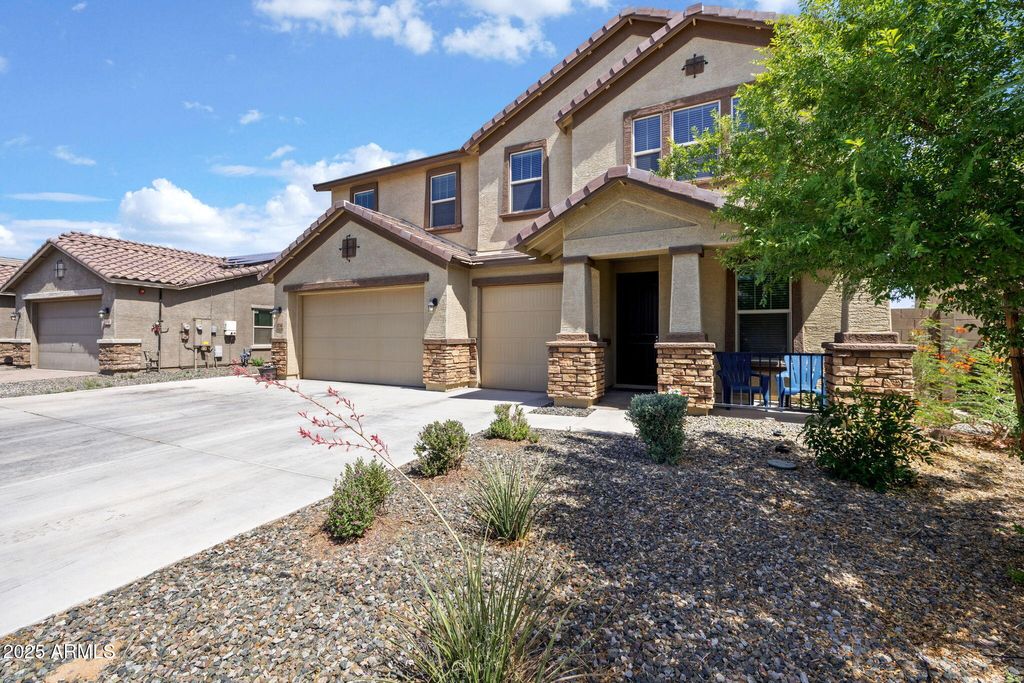 Photo of 18740 W San Juan Avenue, Litchfield Park, AZ 85340 (MLS # 6964976)