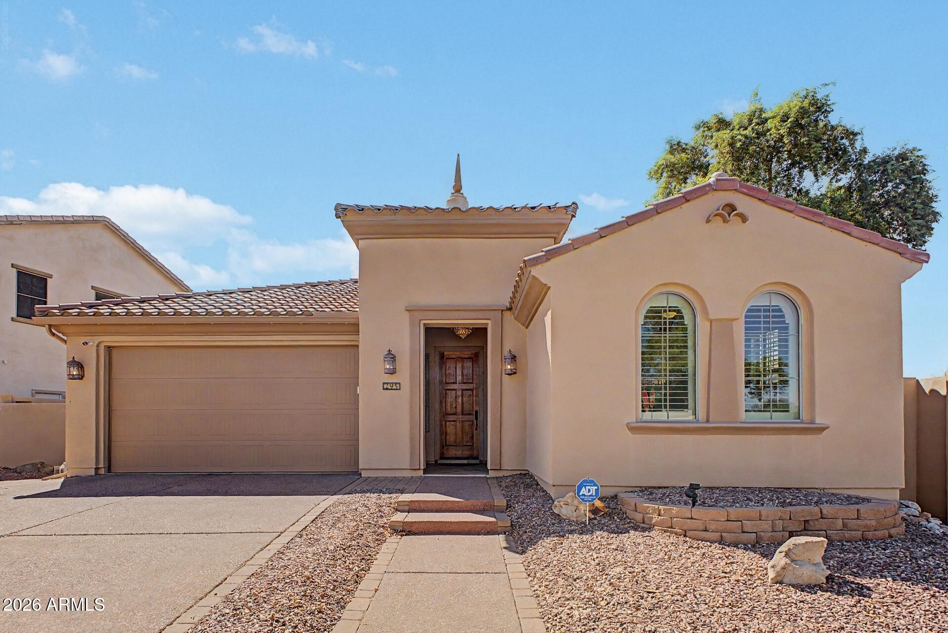 295 W LANTANA Place