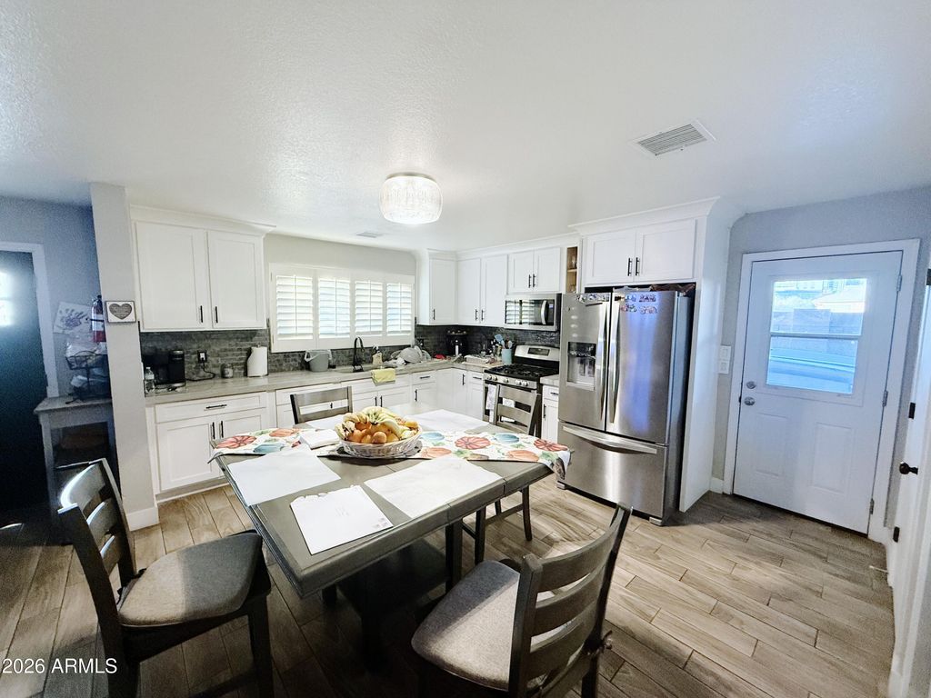 Photo of 737 S 1st Street, Phoenix, AZ 85004 (MLS # 6987262)