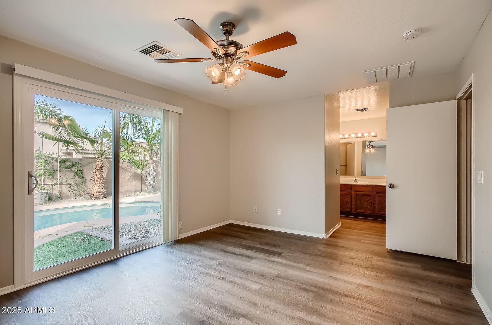 1668 E NARDINI Street