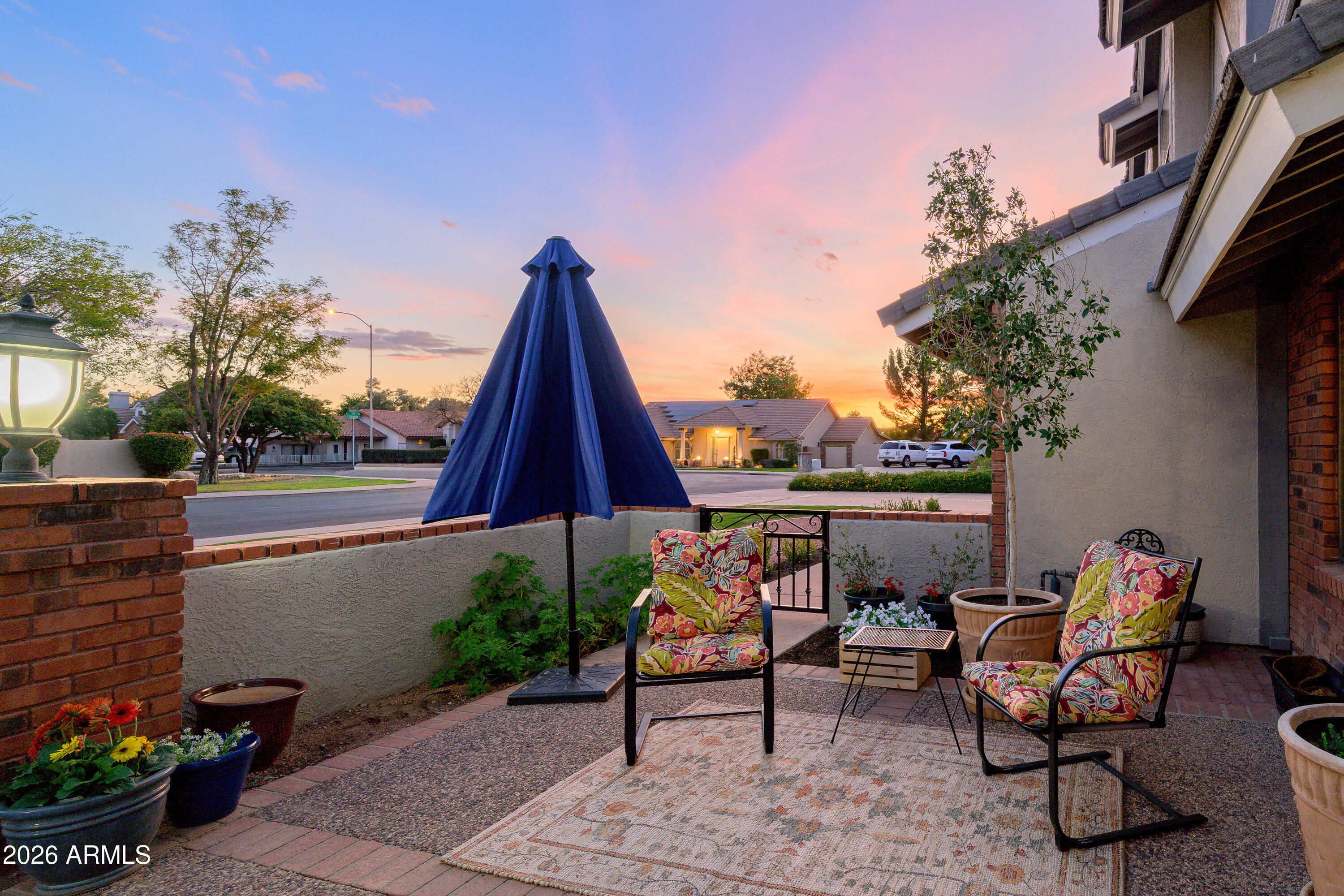 3428 E ENCANTO Street