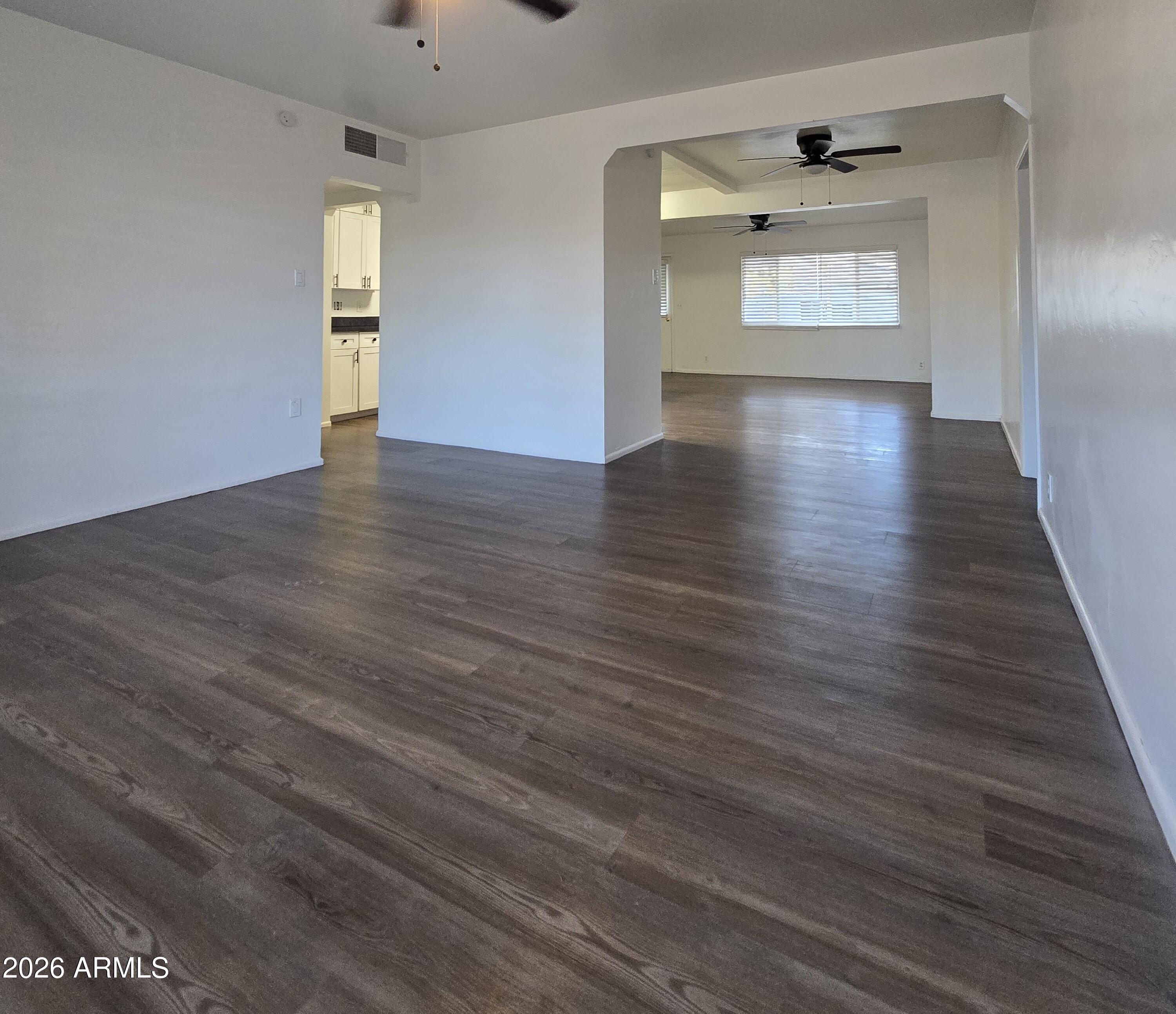 220 E MARILYN Avenue