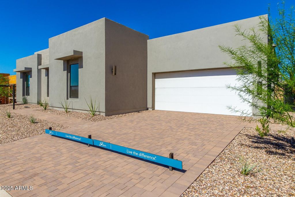 Photo of 5720 E Lowden Road, Cave Creek, AZ 85331 (MLS # 6937555)
