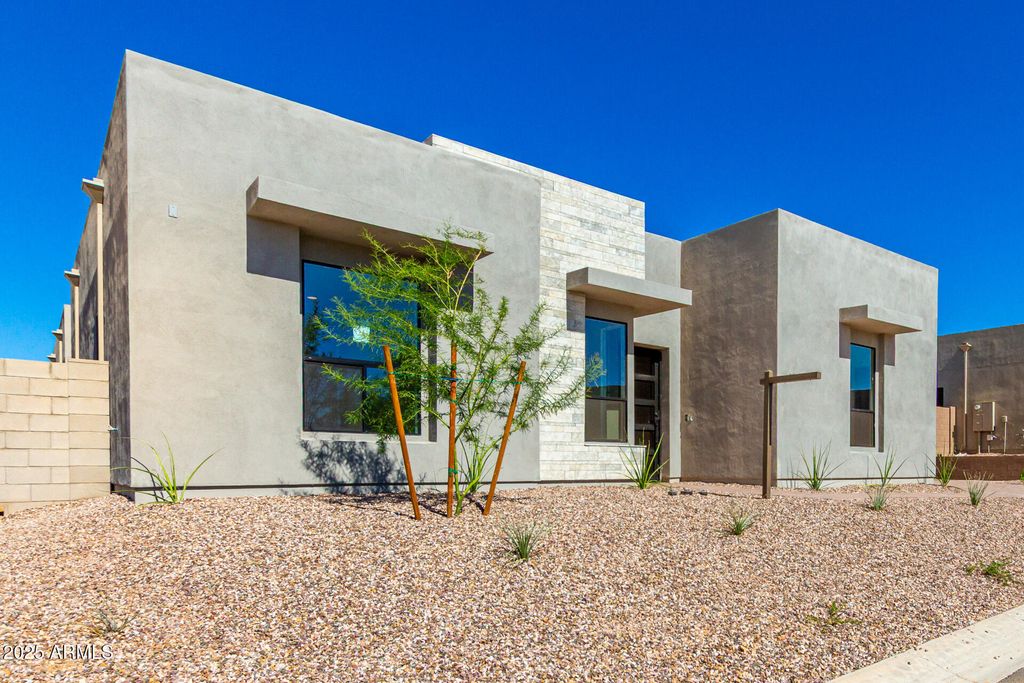 Photo of 5720 E Lowden Road, Cave Creek, AZ 85331 (MLS # 6937555)