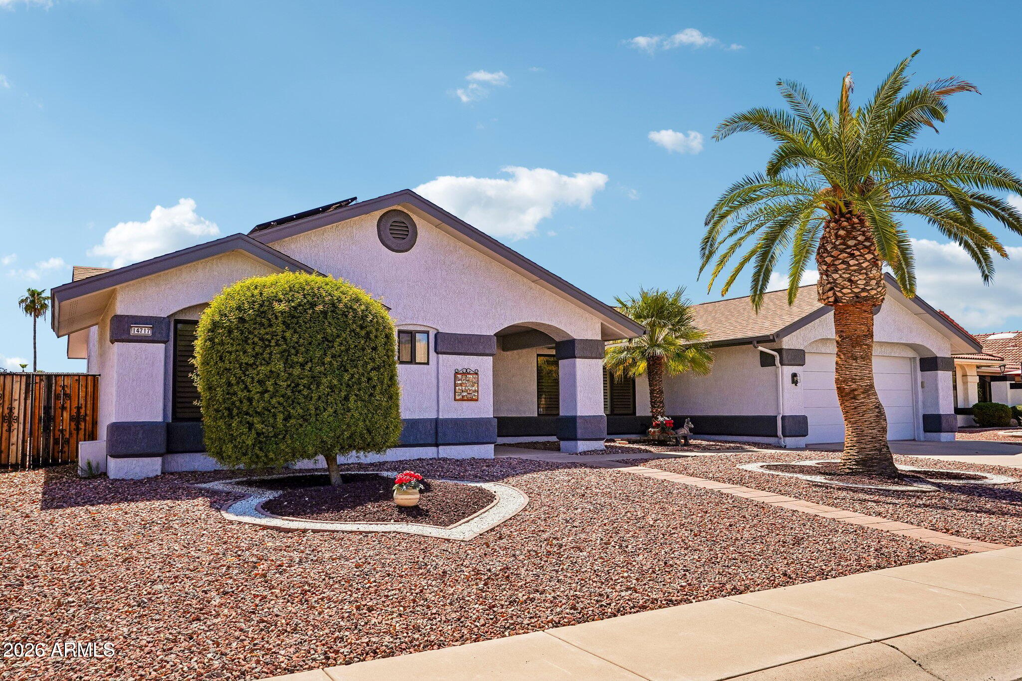 14717 W BUTTONWOOD Drive