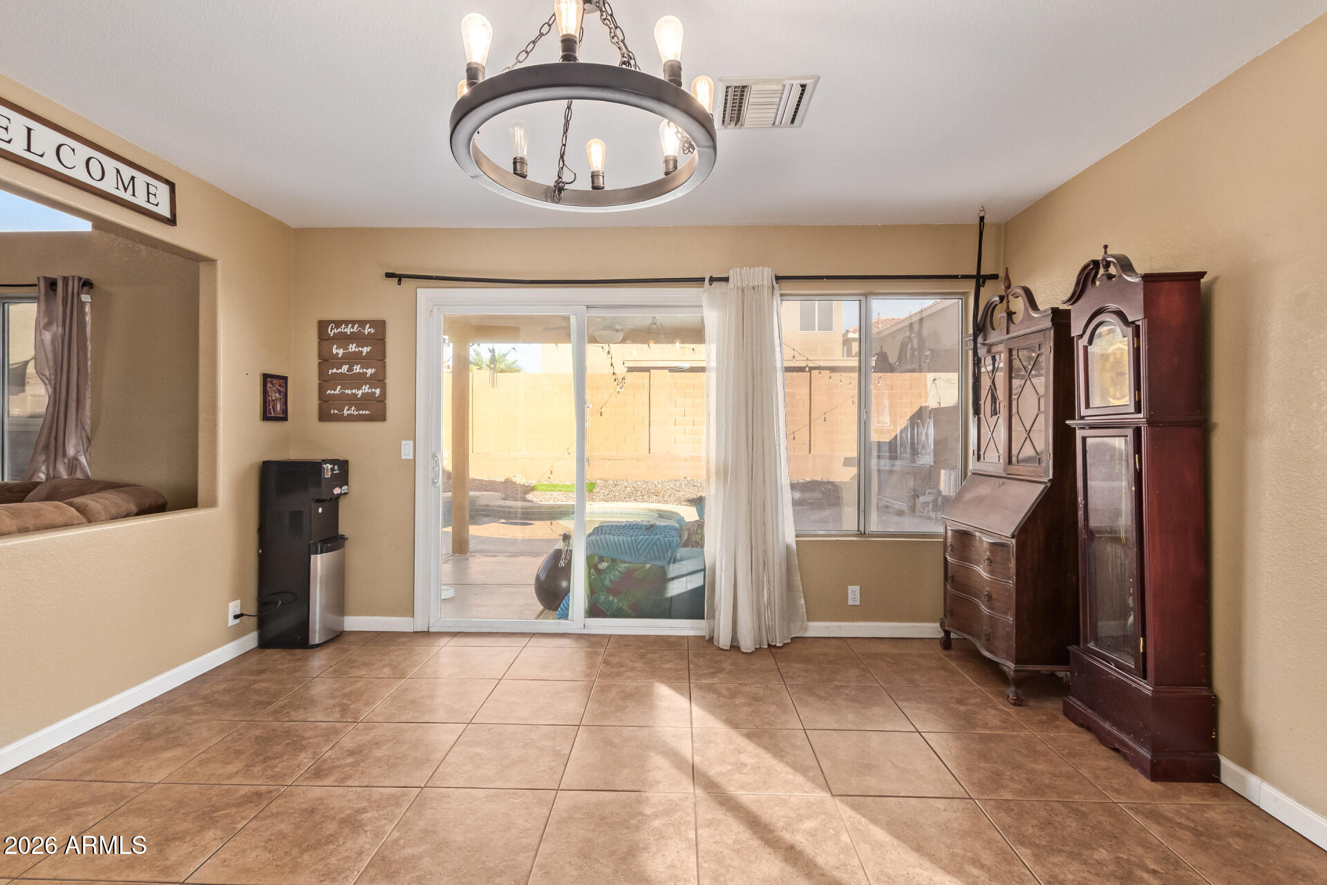 2914 E WINDSONG Drive