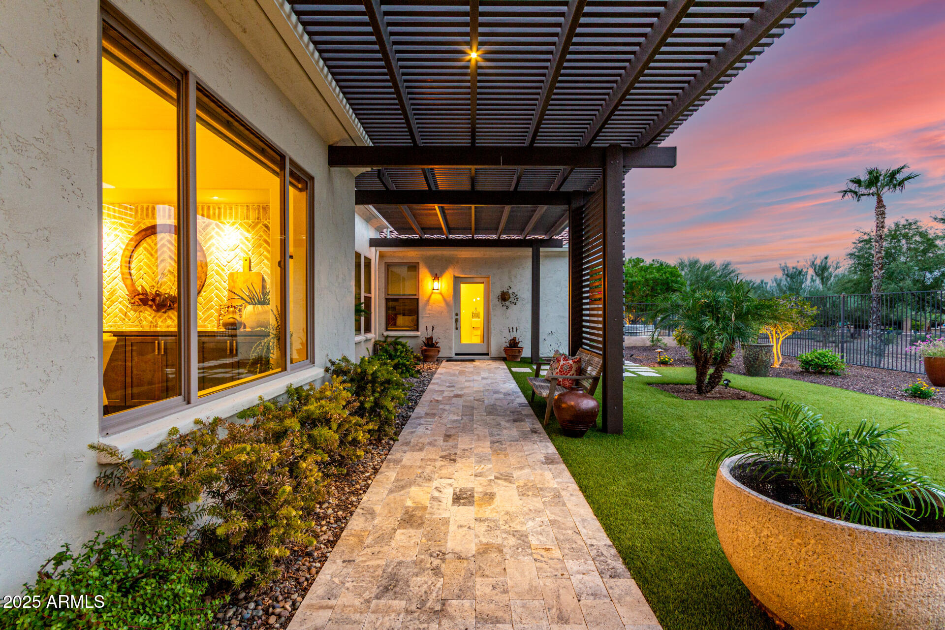 16773 W SHERIDAN Street