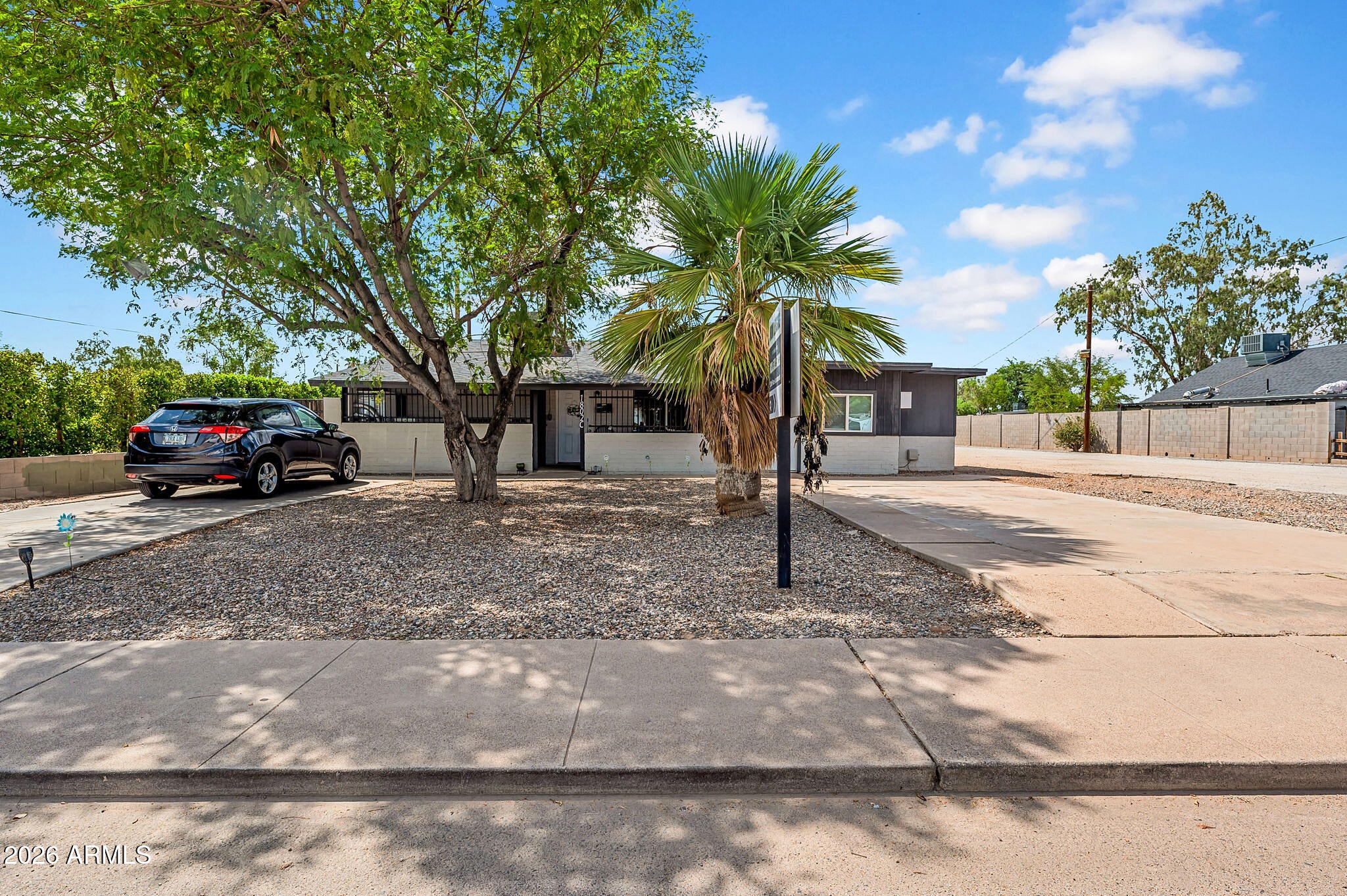 1802 N 26th Place
