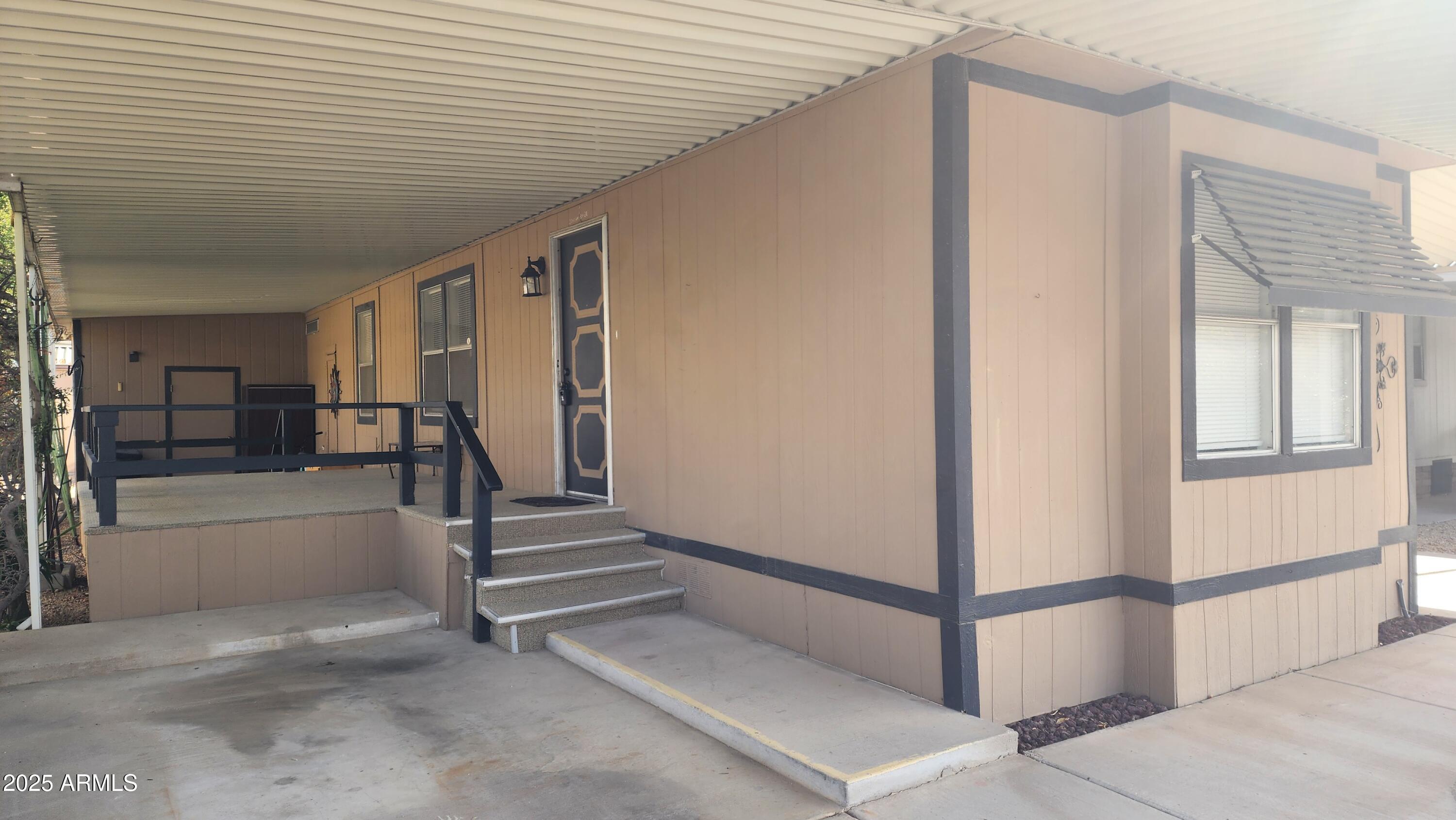 2233 E BEHREND Drive 61