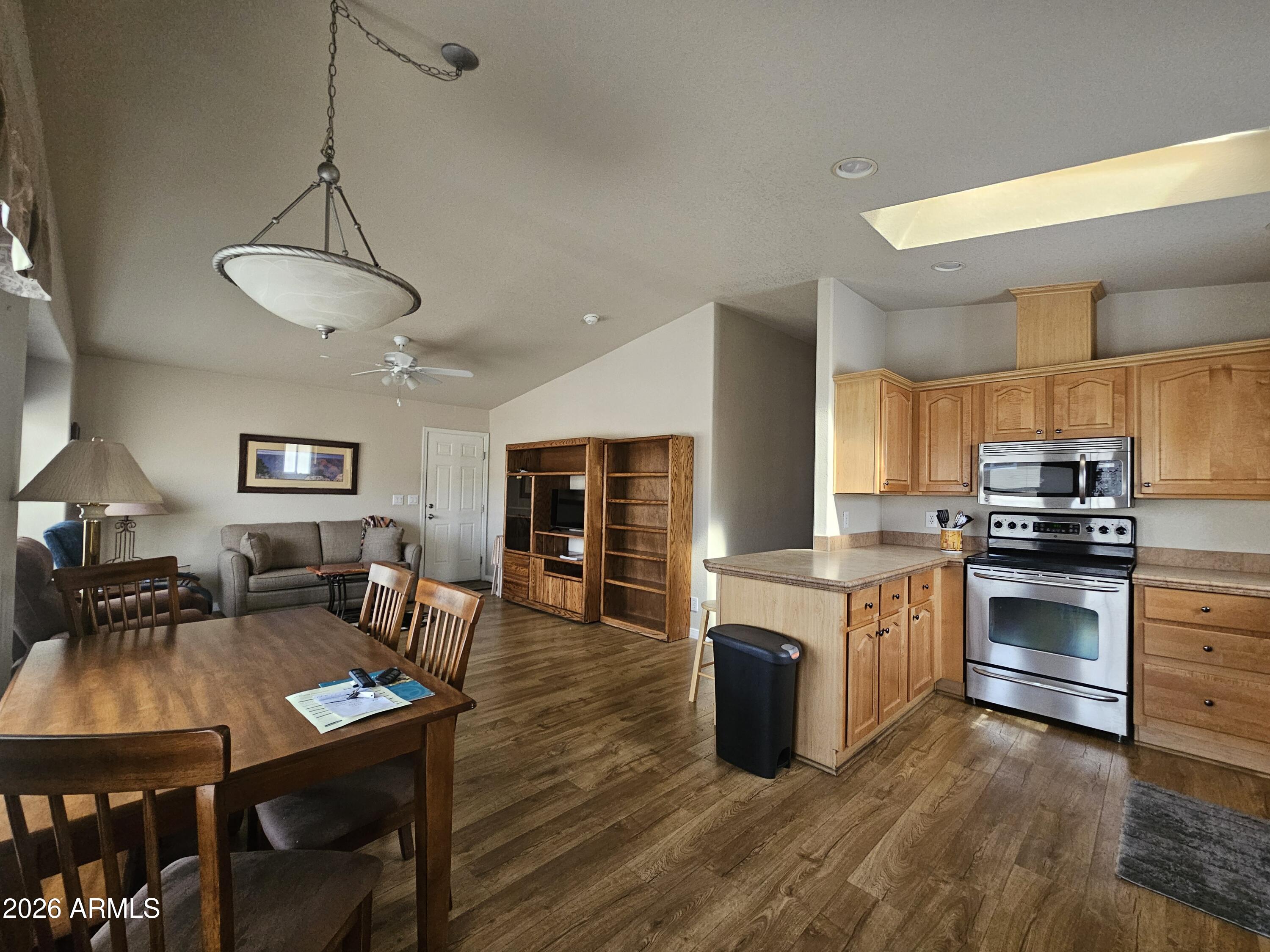 650 N Hawes Road 4430