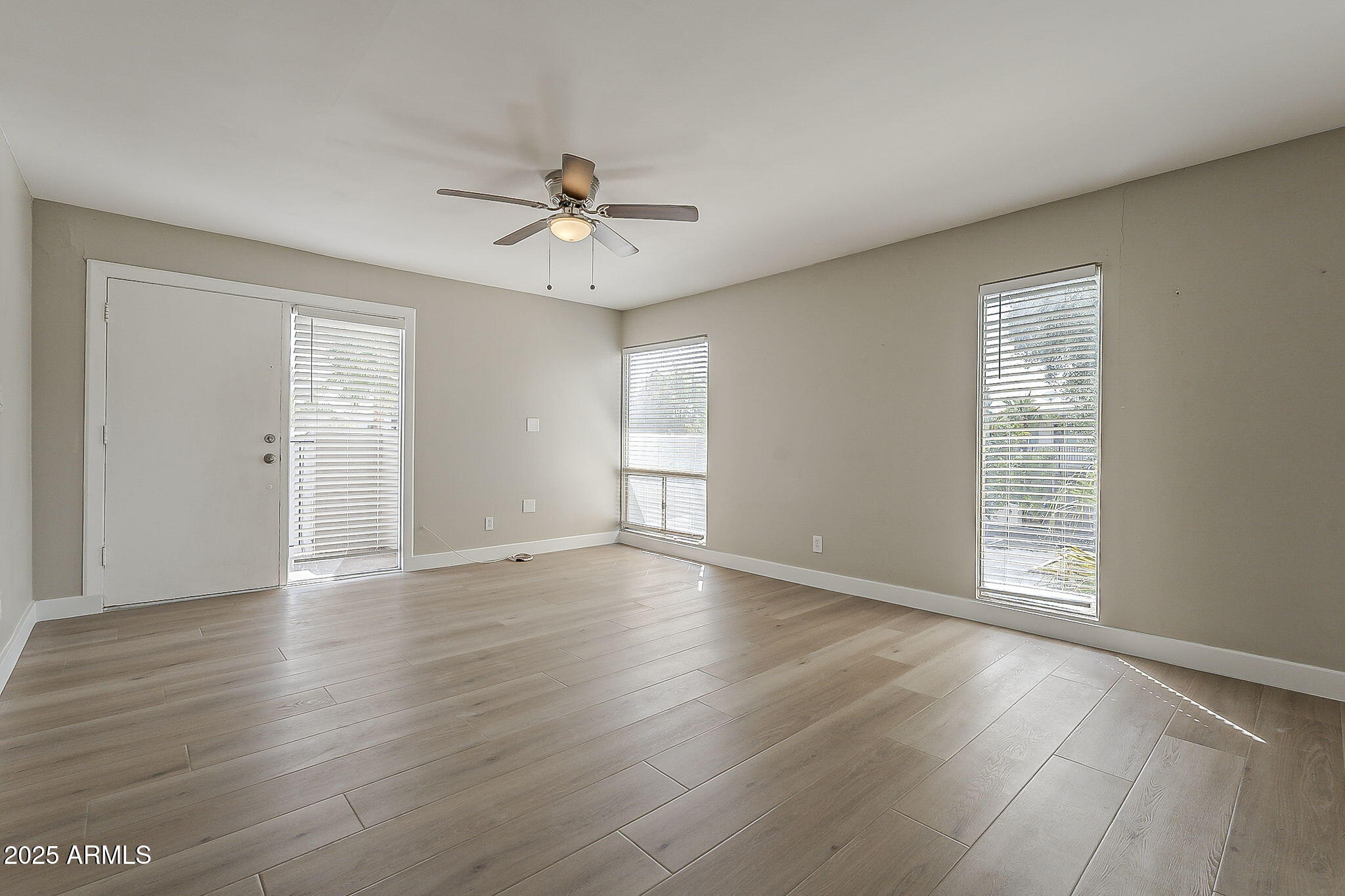 4114 E Calle Redonda -- 54