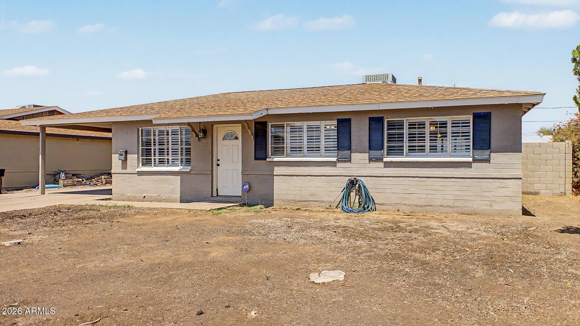 1114 E RUTH Avenue