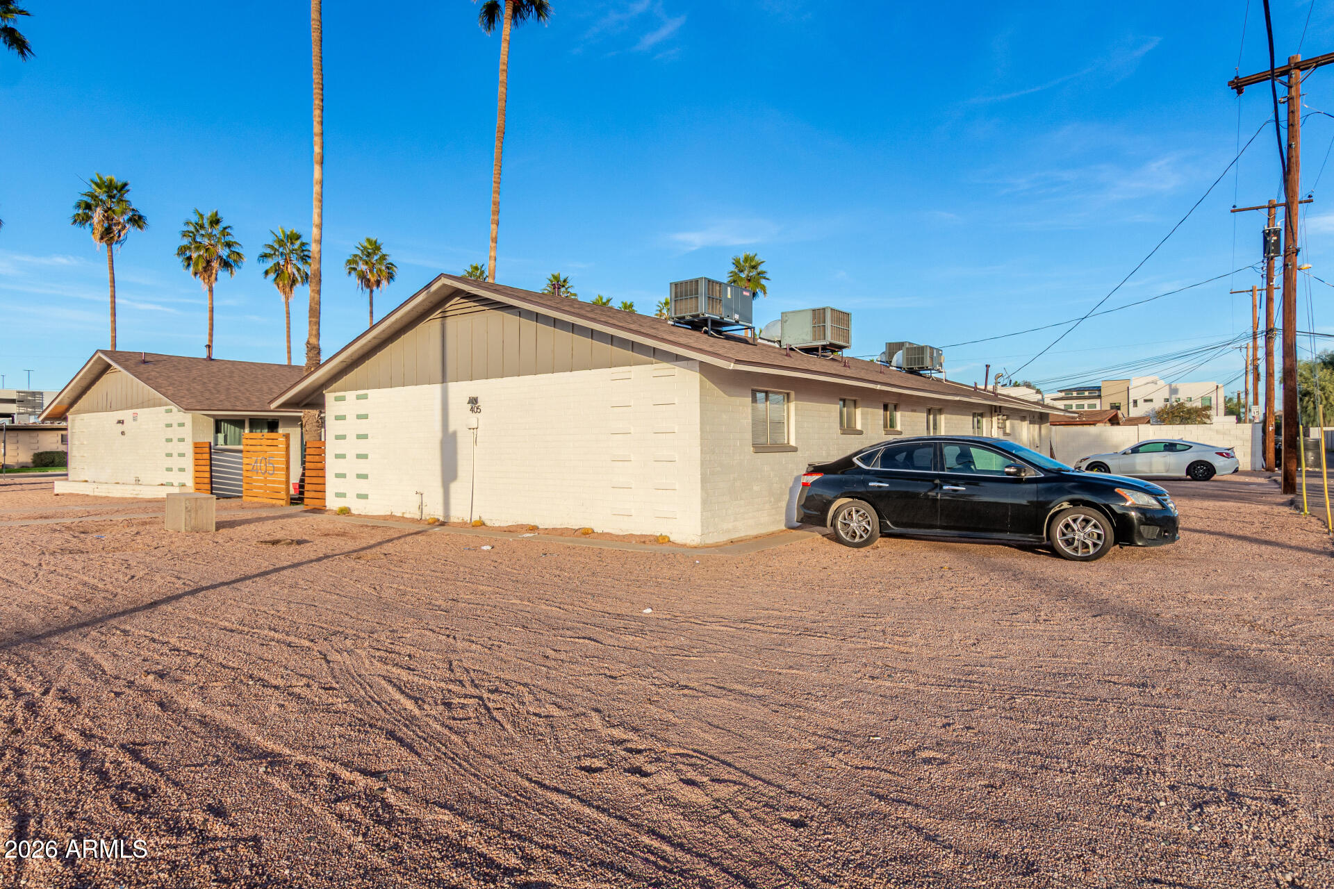 405 S PRIEST Drive 6