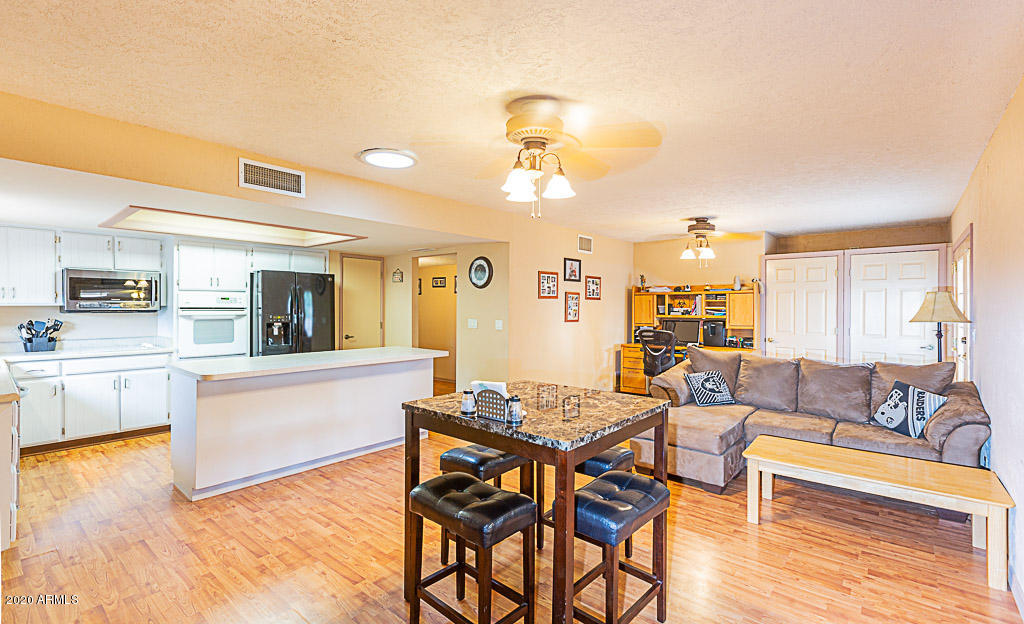 PUEBLO DEL SOL UNIT 8 - Residential