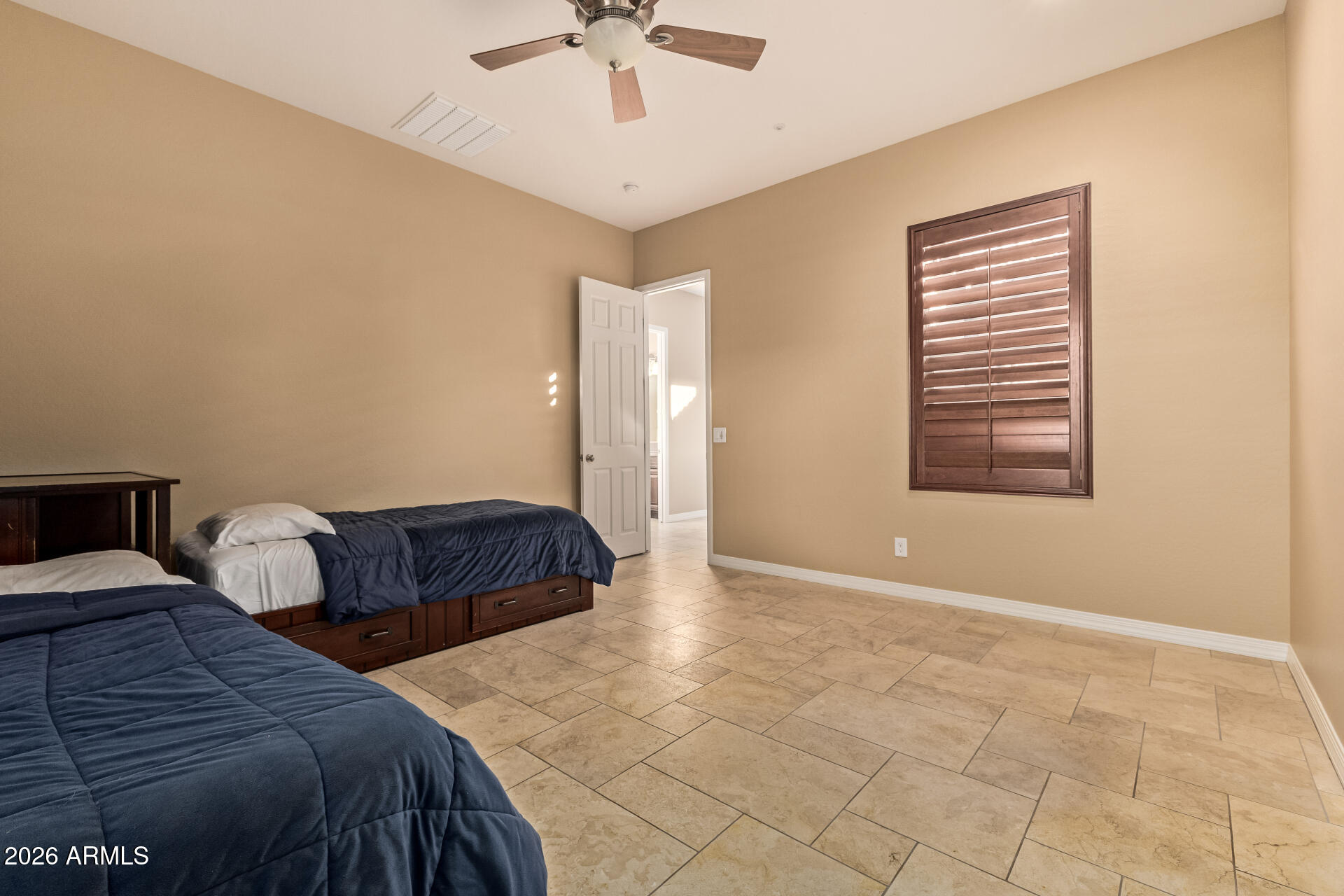 VENTANA PICACHOS - Residential