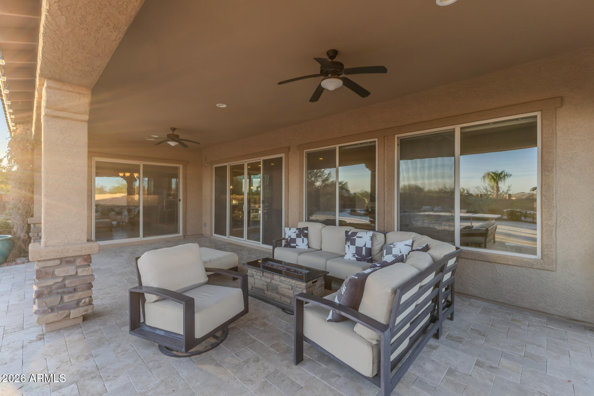 VENTANA PICACHOS - Residential